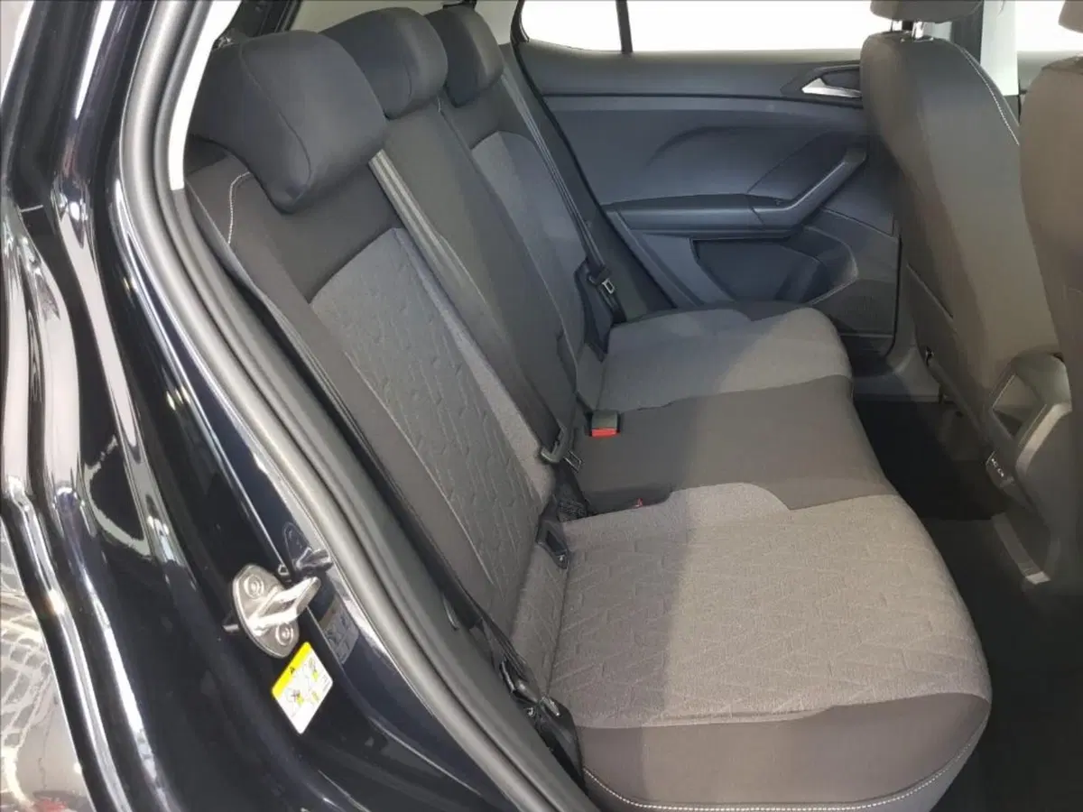 Volkswagen T-Cross nuova a Lucca (12)