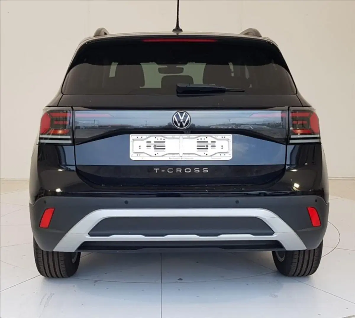 Volkswagen T-Cross nuova a Lucca (5)
