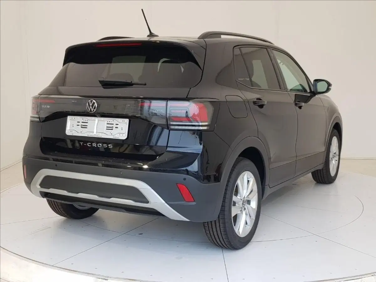 Volkswagen T-Cross nuova a Lucca (6)