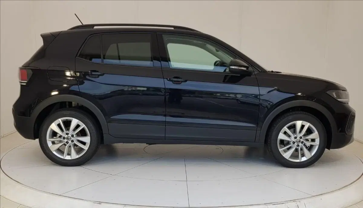 Volkswagen T-Cross nuova a Lucca (7)