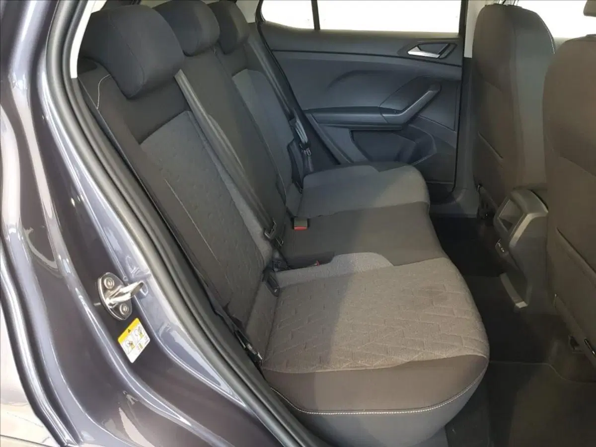 Volkswagen T-Cross nuova a Lucca (12)