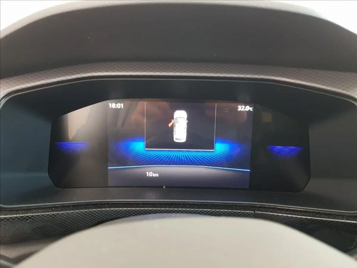 Volkswagen T-Cross nuova a Lucca (16)