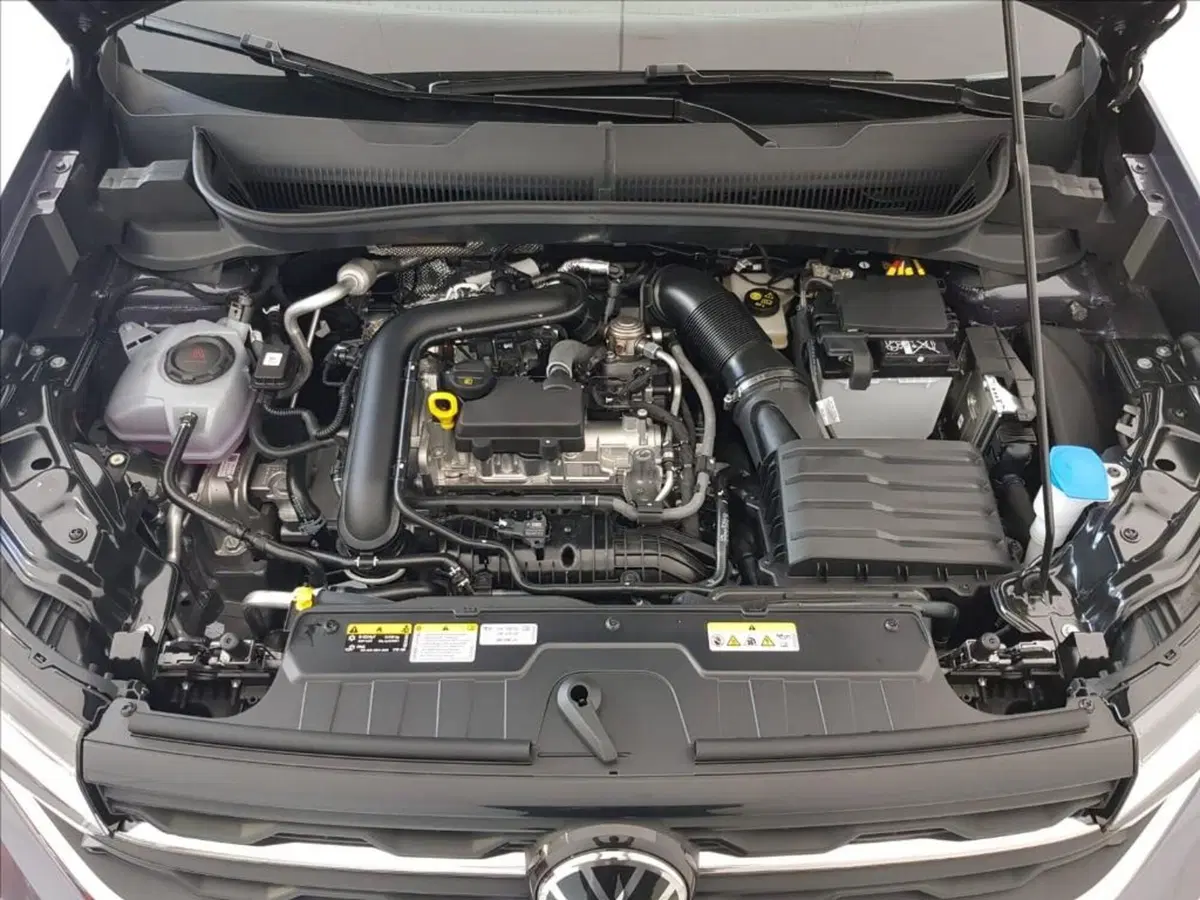 Volkswagen T-Cross nuova a Lucca (17)