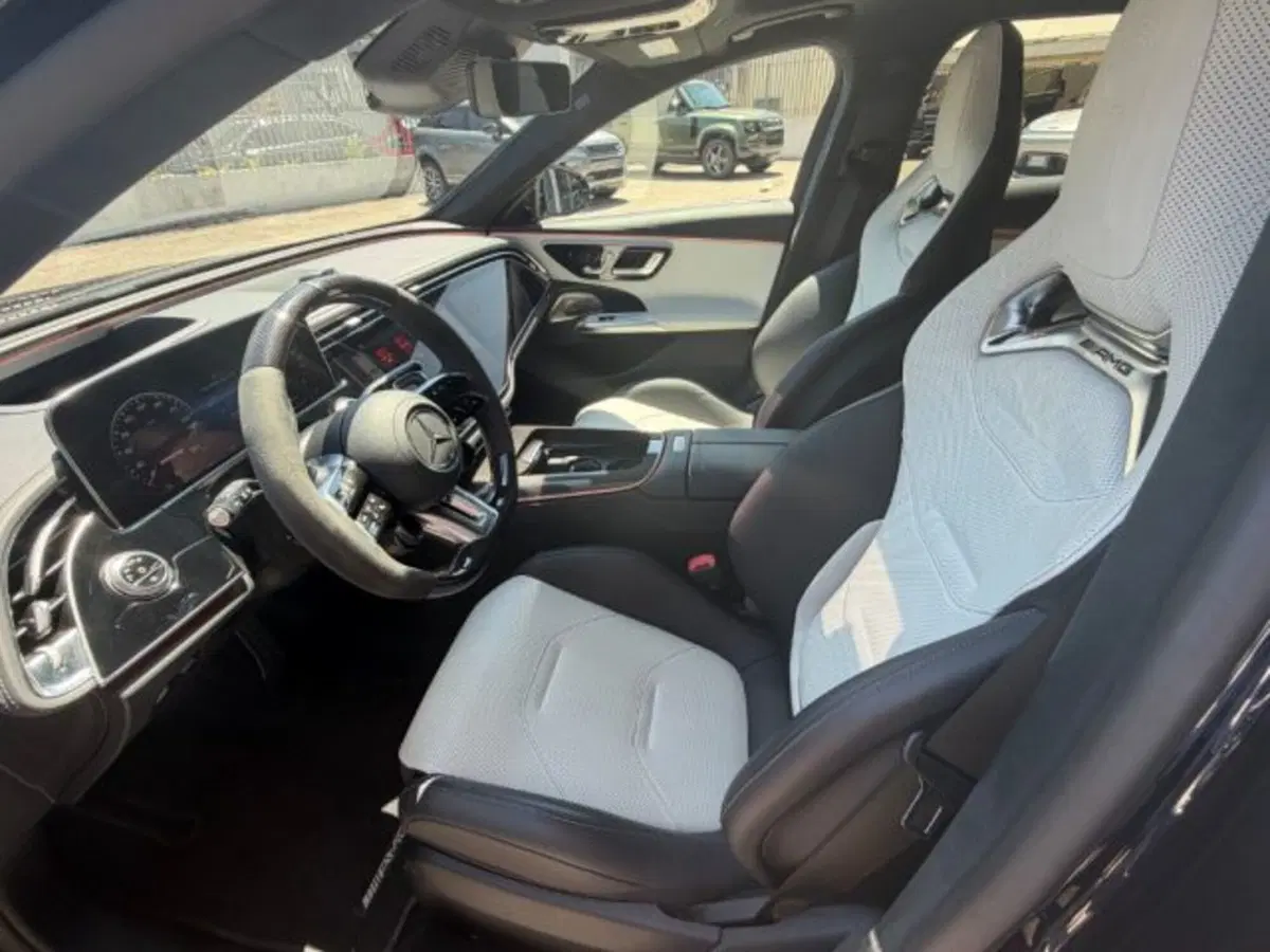 Mercedes-Benz EQE SUV usata a Potenza (15)