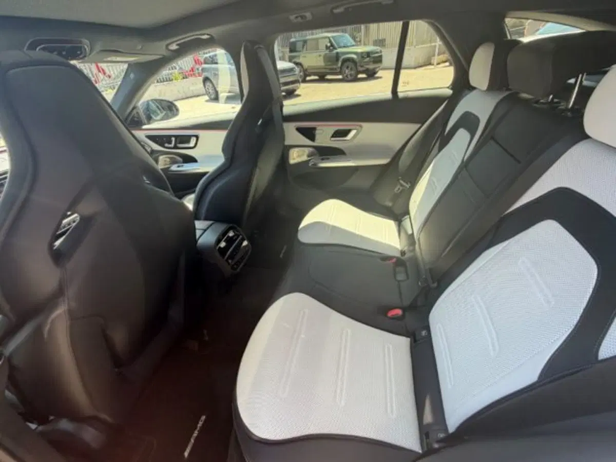 Mercedes-Benz EQE SUV usata a Potenza (16)