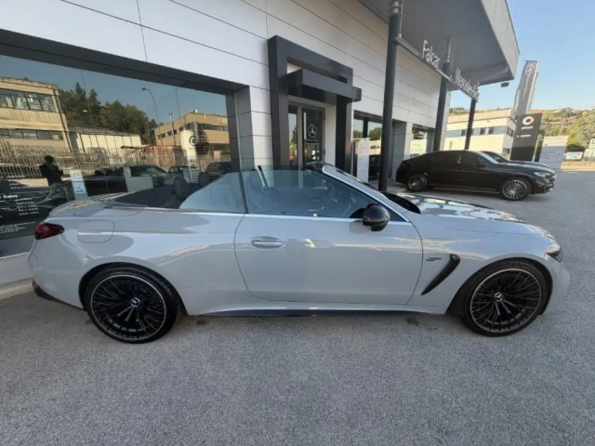 Mercedes-Benz CLE Cabrio usata a Potenza (18)