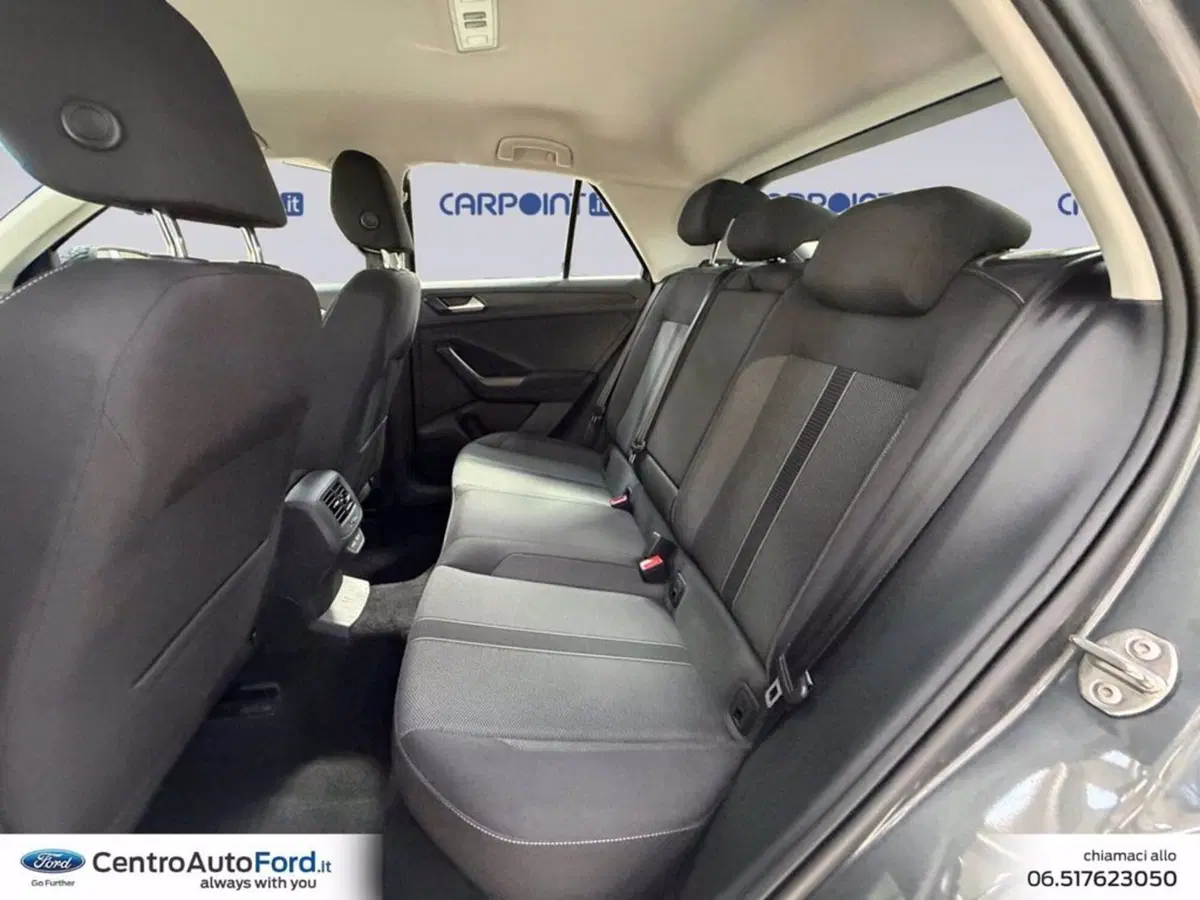 Volkswagen T-Roc usata a Roma (13)