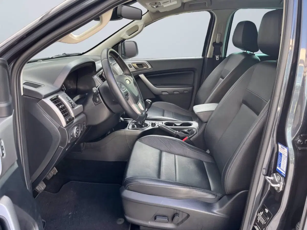 Ford Ranger Pick-up usata a Milano (10)