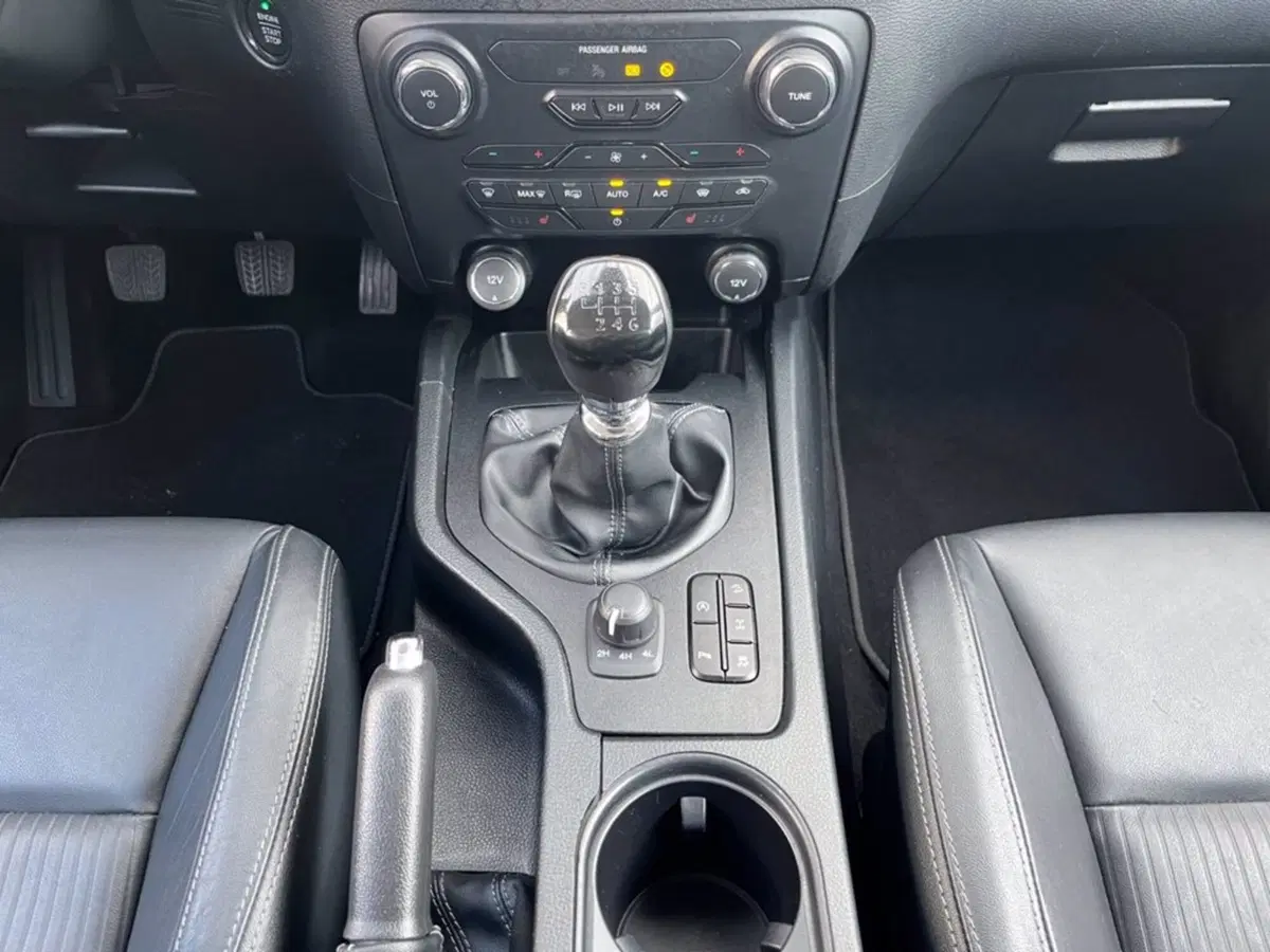 Ford Ranger Pick-up usata a Milano (16)