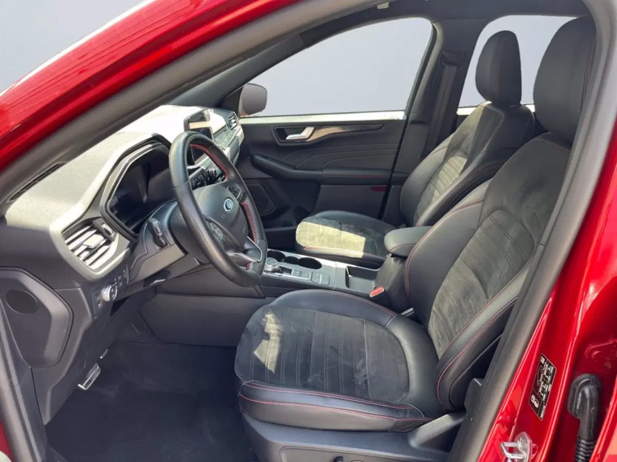 Ford Kuga usata a Milano (10)