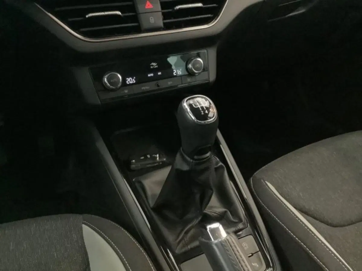 Skoda Kamiq usata a Catania (8)