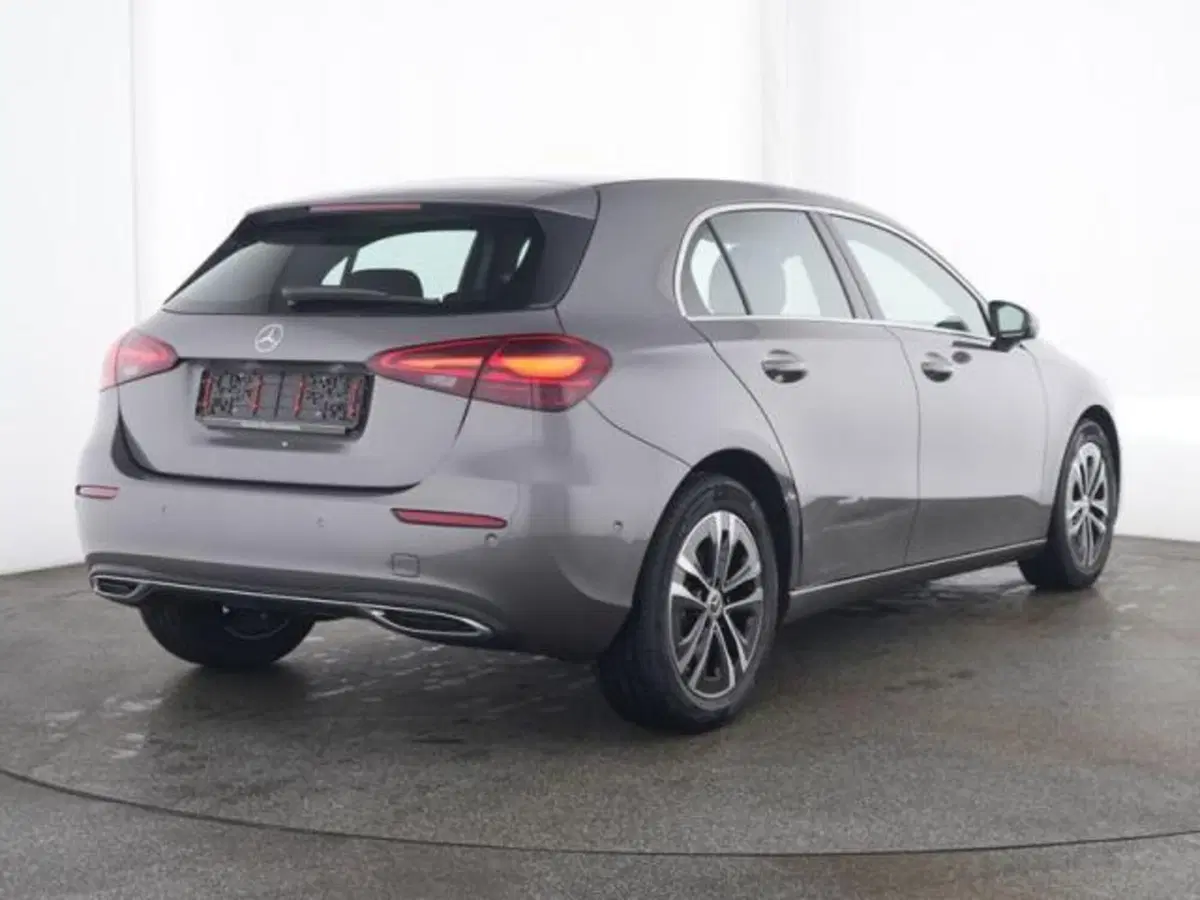 Mercedes-Benz Classe A usata a Milano (3)
