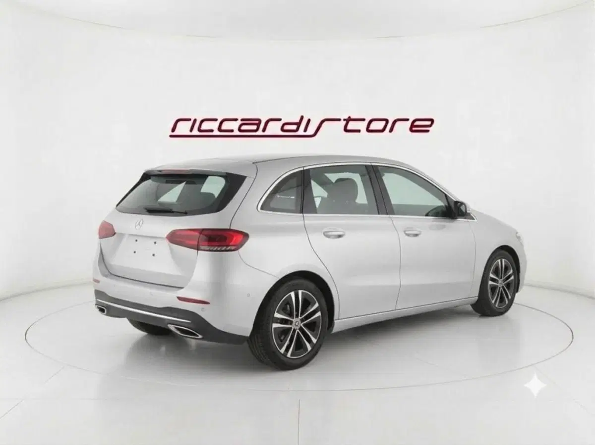 Mercedes-Benz Classe B usata a Milano (2)