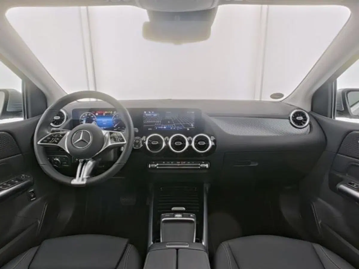 Mercedes-Benz Classe B usata a Milano (7)