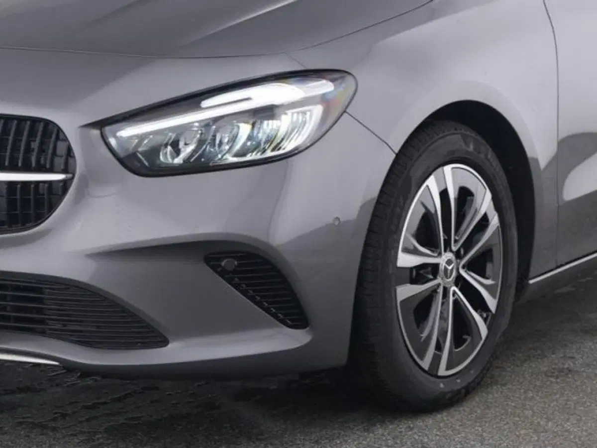 Mercedes-Benz Classe B usata a Milano (3)