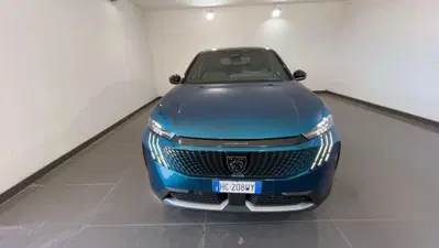Peugeot 3008 1.2 hybrid GT Exclusive 145cv e-dcs6 nuova a Abbiategrasso