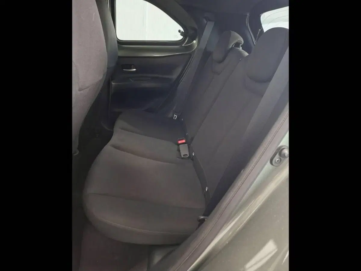 Toyota Aygo X usata a Torino (14)