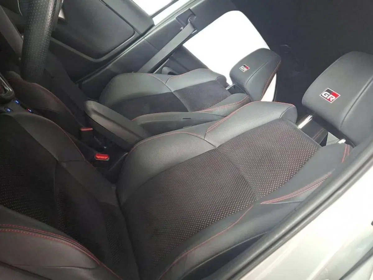 Toyota Yaris Cross usata a Torino (12)