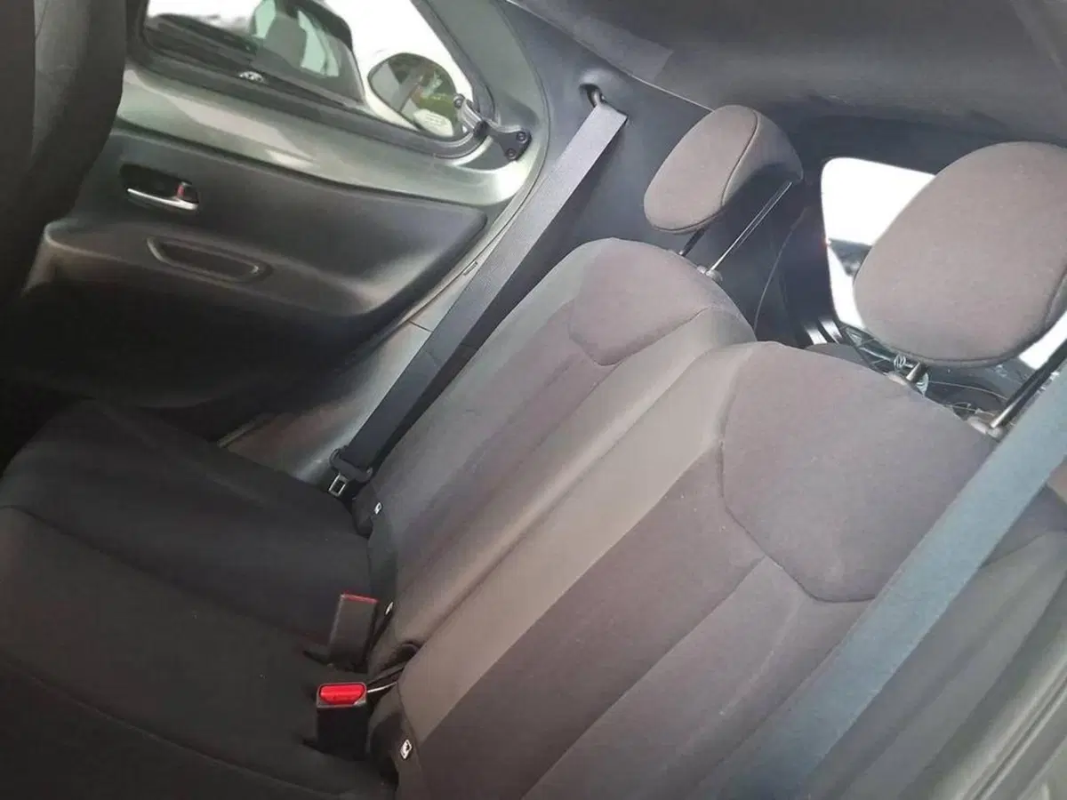 Toyota Aygo X usata a Torino (13)