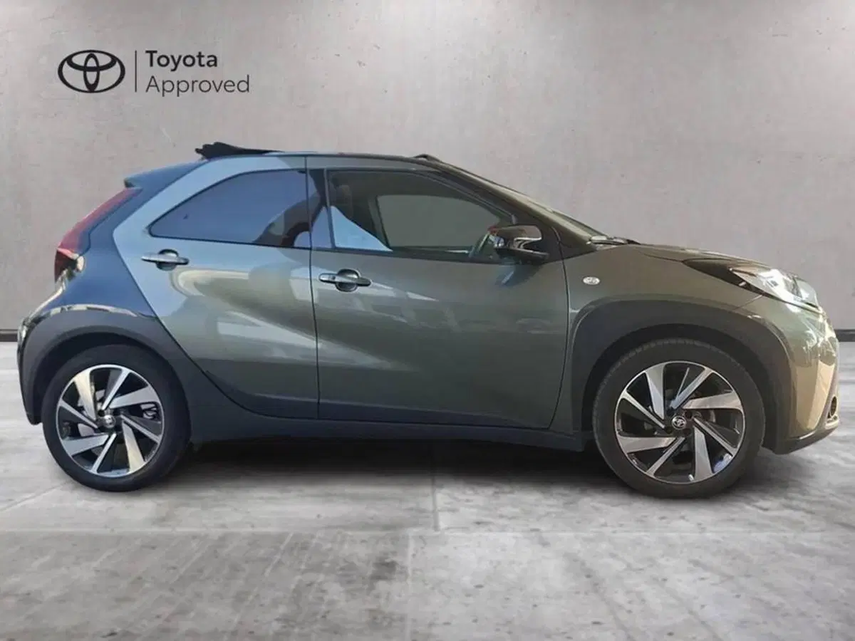 Toyota Aygo X usata a Torino (4)