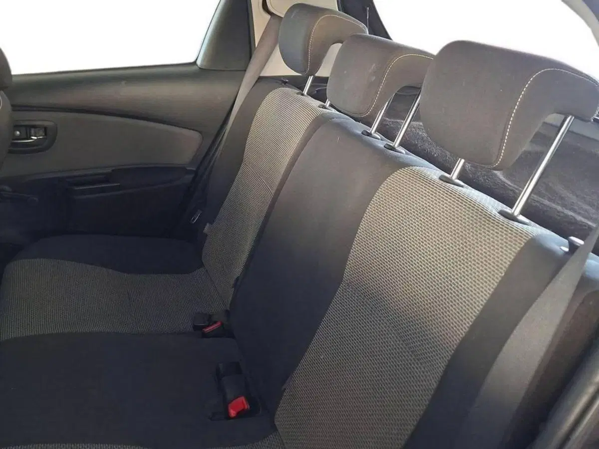 Toyota Yaris usata a Torino (11)