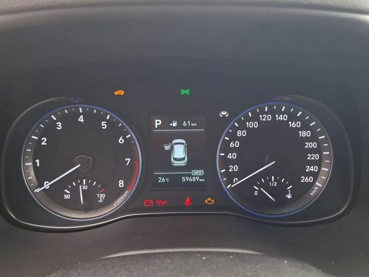 Hyundai Kona usata a Torino (6)