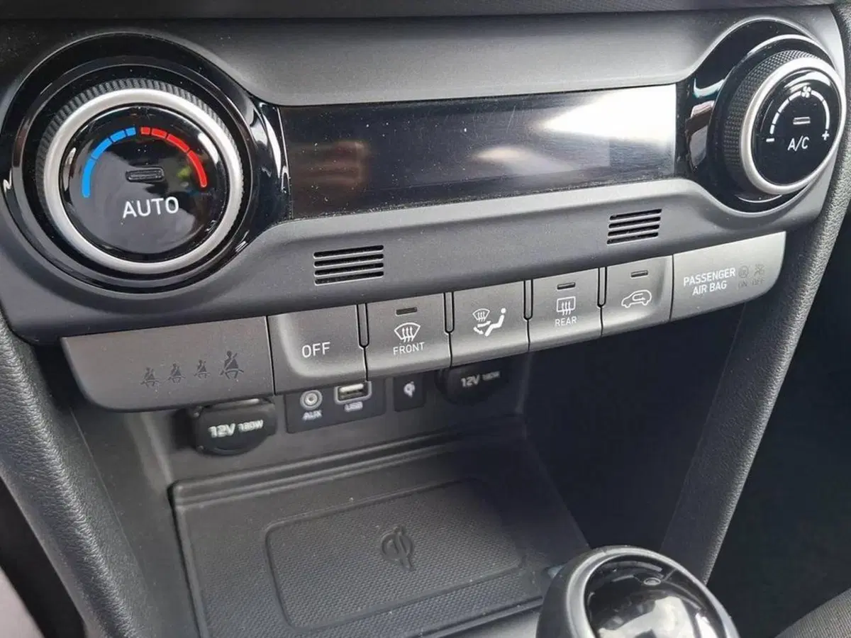 Hyundai Kona usata a Torino (8)