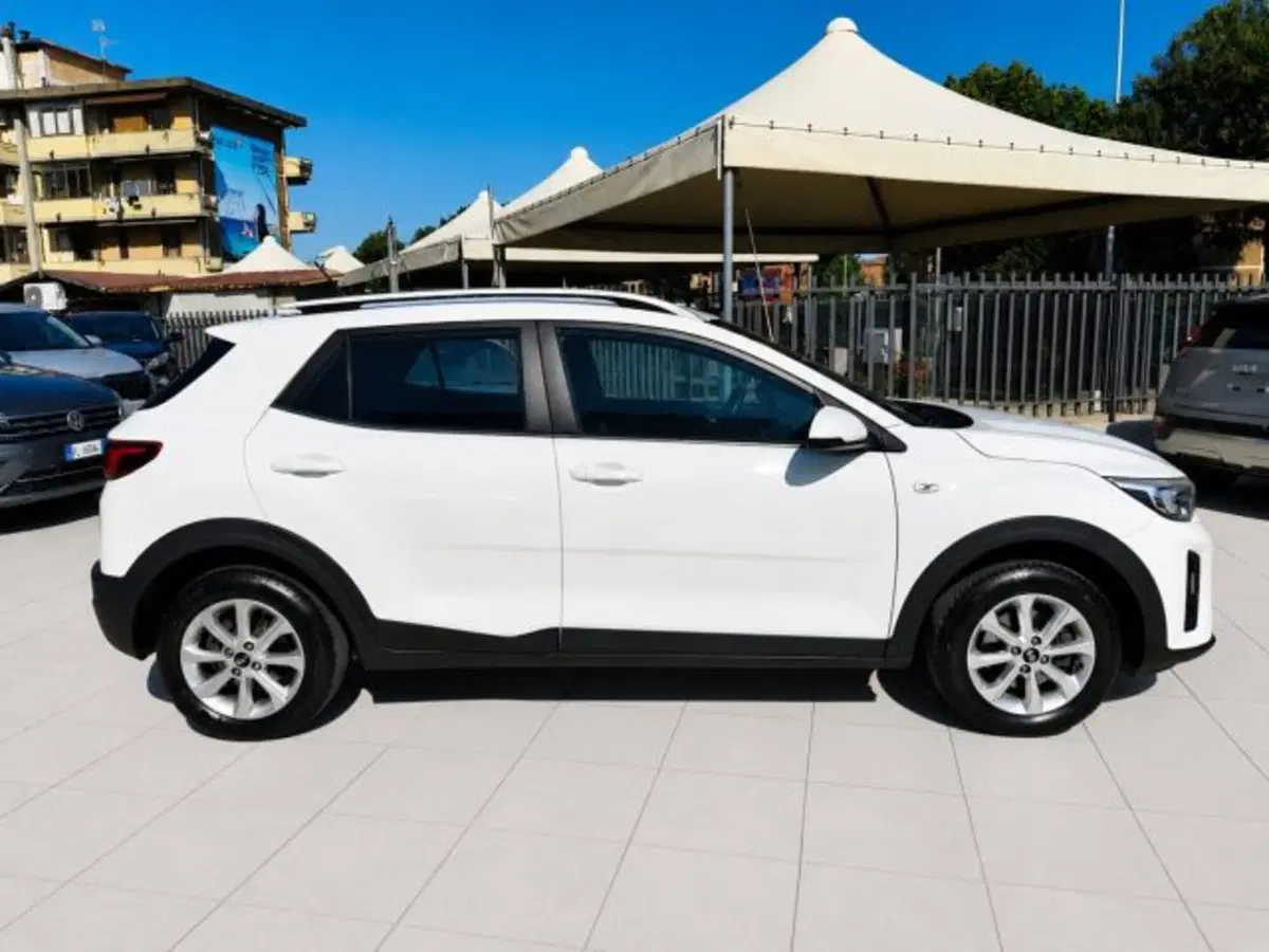 Kia Stonic usata a Firenze (6)