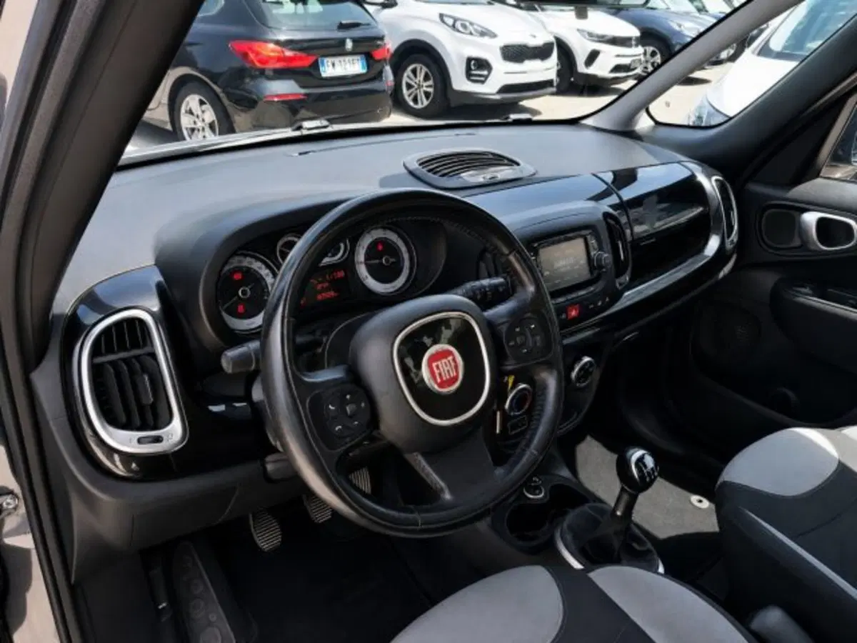 Fiat 500L usata a Firenze (10)