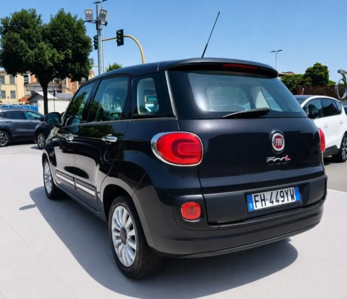 Fiat 500L usata a Firenze (5)