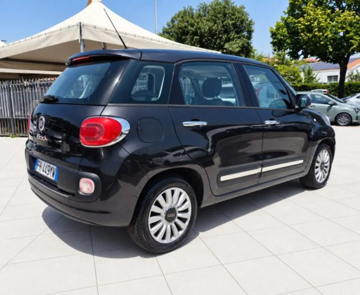Fiat 500L usata a Firenze (7)