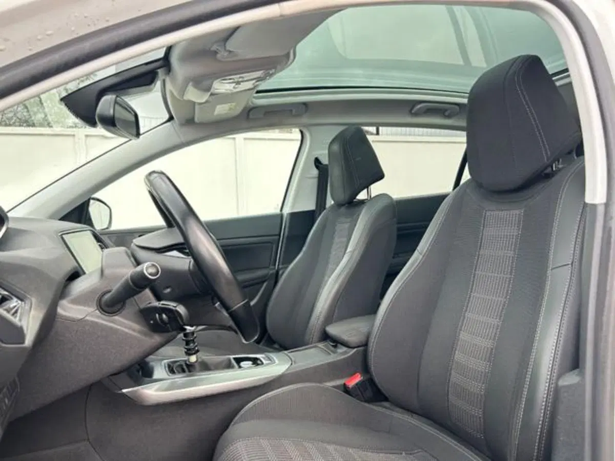 Peugeot 308 usata a Campobasso (18)