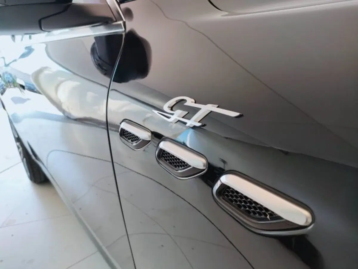 Maserati Grecale usata a Teramo (12)