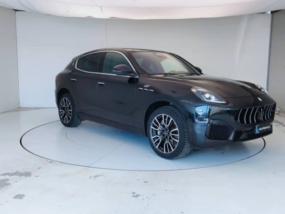 Maserati Grecale usata a Teramo (3)