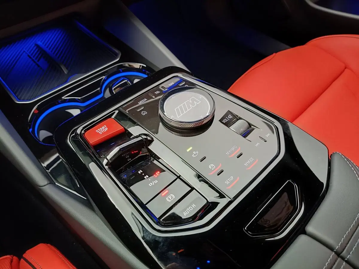 BMW Serie 5 Touring nuova a Ascoli Piceno (17)