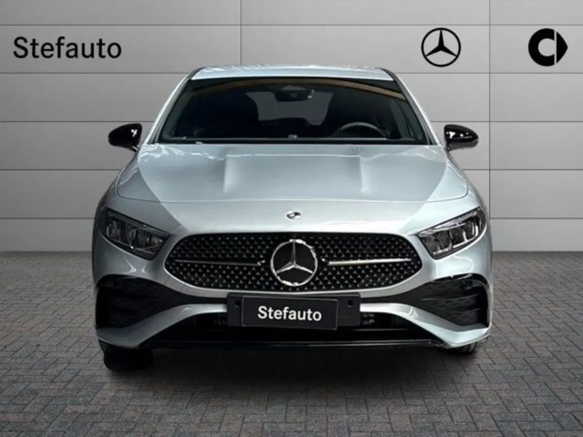 Mercedes-Benz Classe A nuova a Bologna (4)