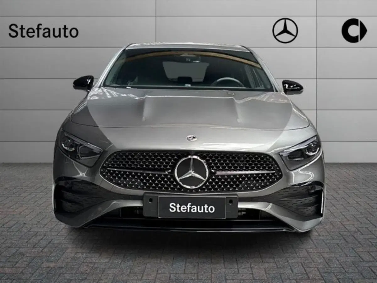 Mercedes-Benz Classe A nuova a Bologna (4)