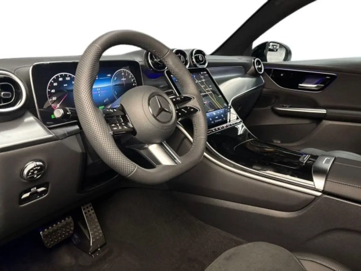 Mercedes-Benz GLC Coupé nuova a Bologna (11)