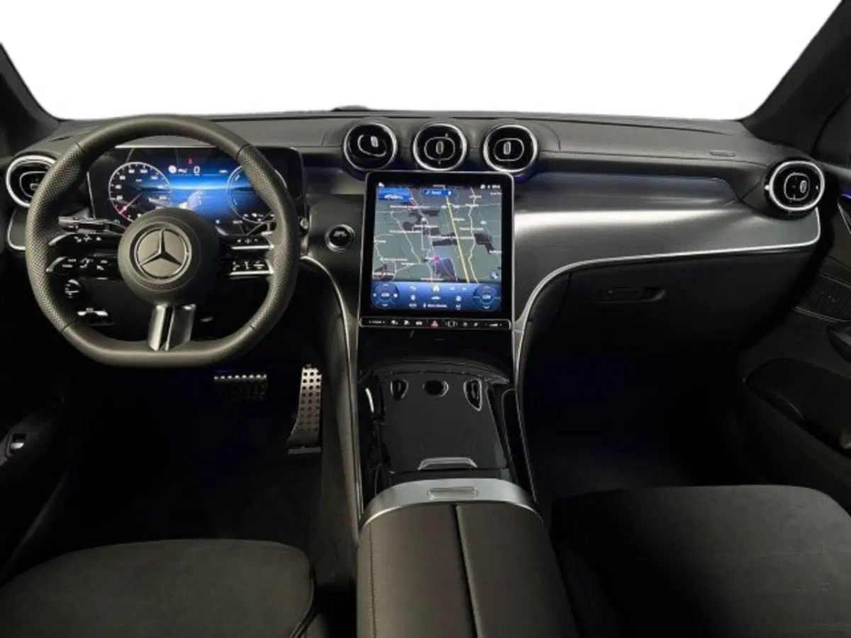 Mercedes-Benz GLC Coupé nuova a Bologna (13)