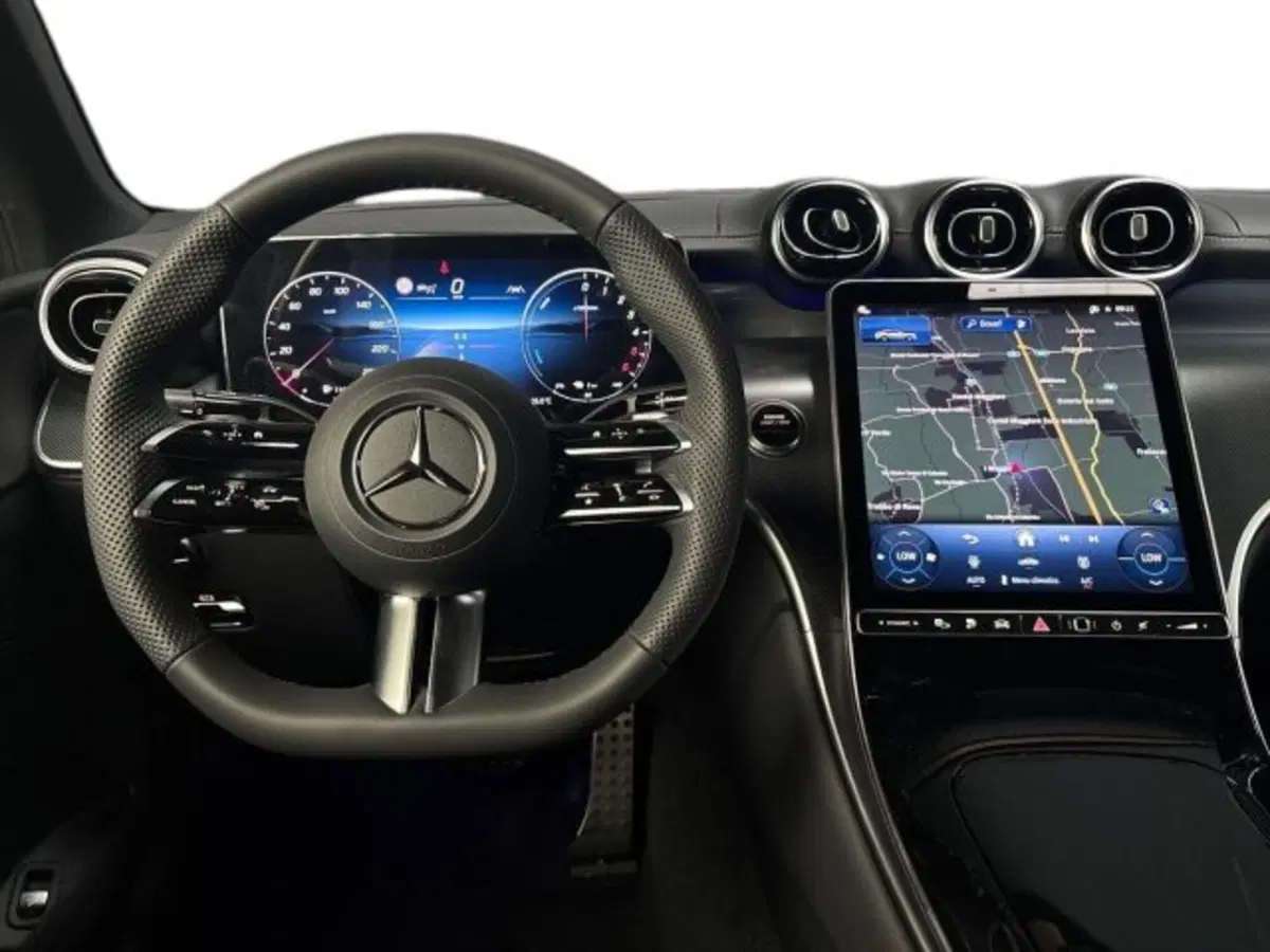 Mercedes-Benz GLC Coupé nuova a Bologna (14)