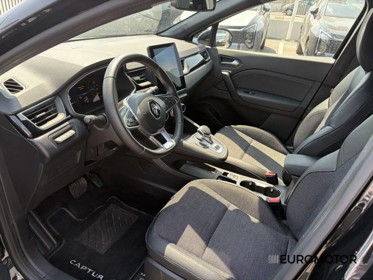 Renault Captur usata a Bari (12)