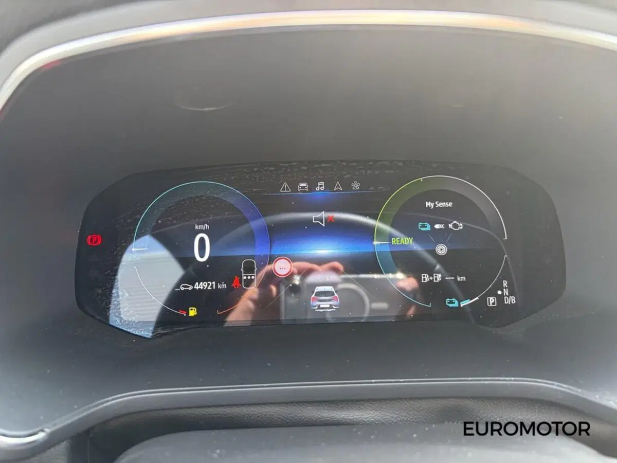 Renault Captur usata a Bari (13)