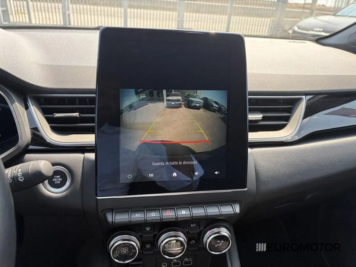 Renault Captur usata a Bari (15)