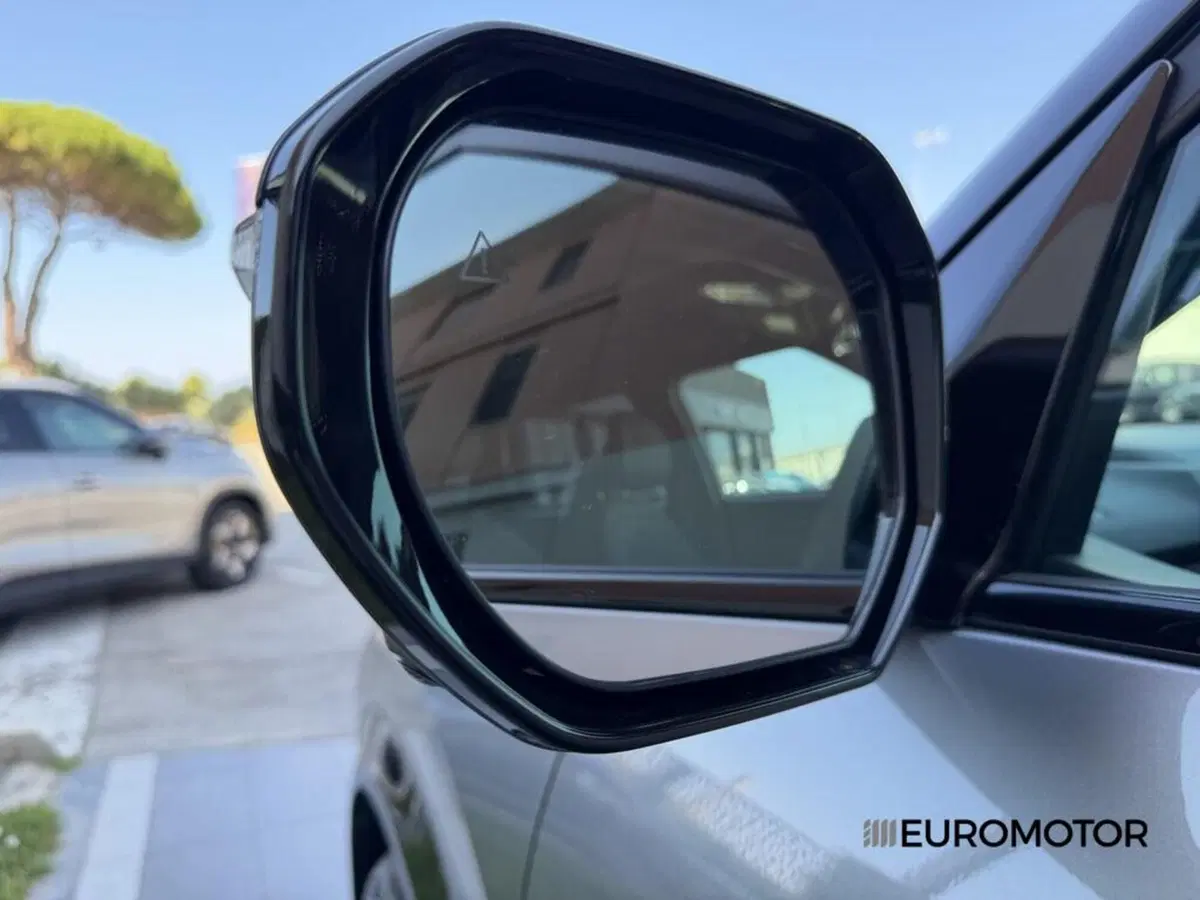 Kia Seltos nuova a Bari (10)