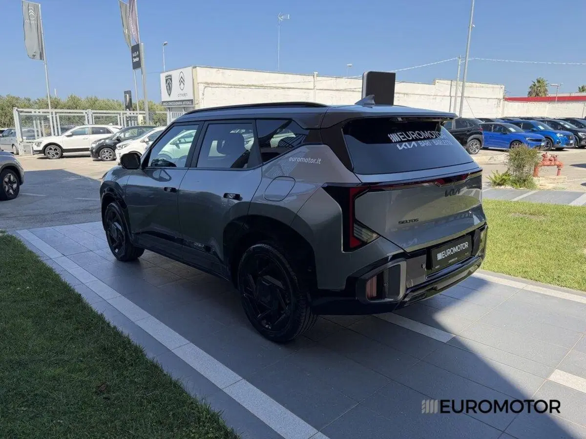 Kia Seltos nuova a Bari (7)