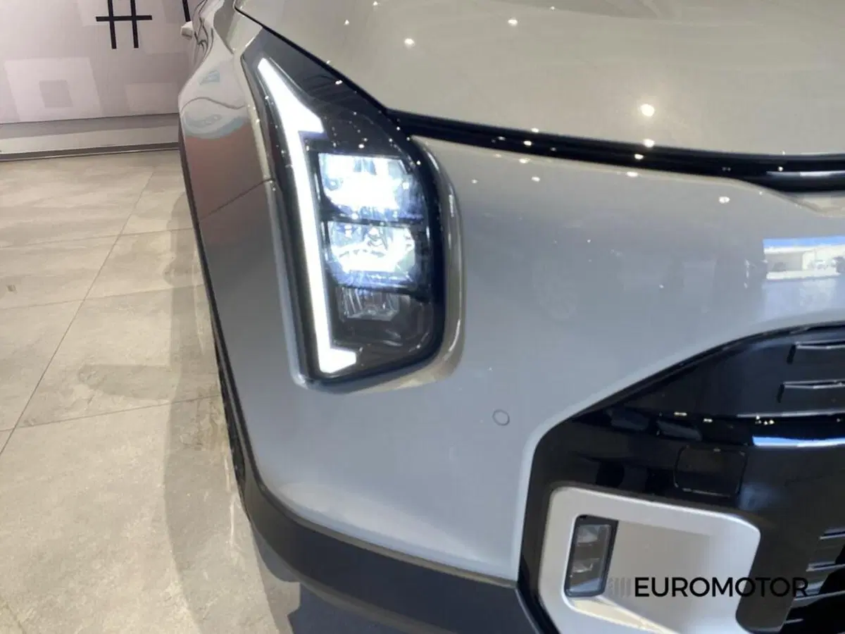 Kia XCeed nuova a Bari (4)