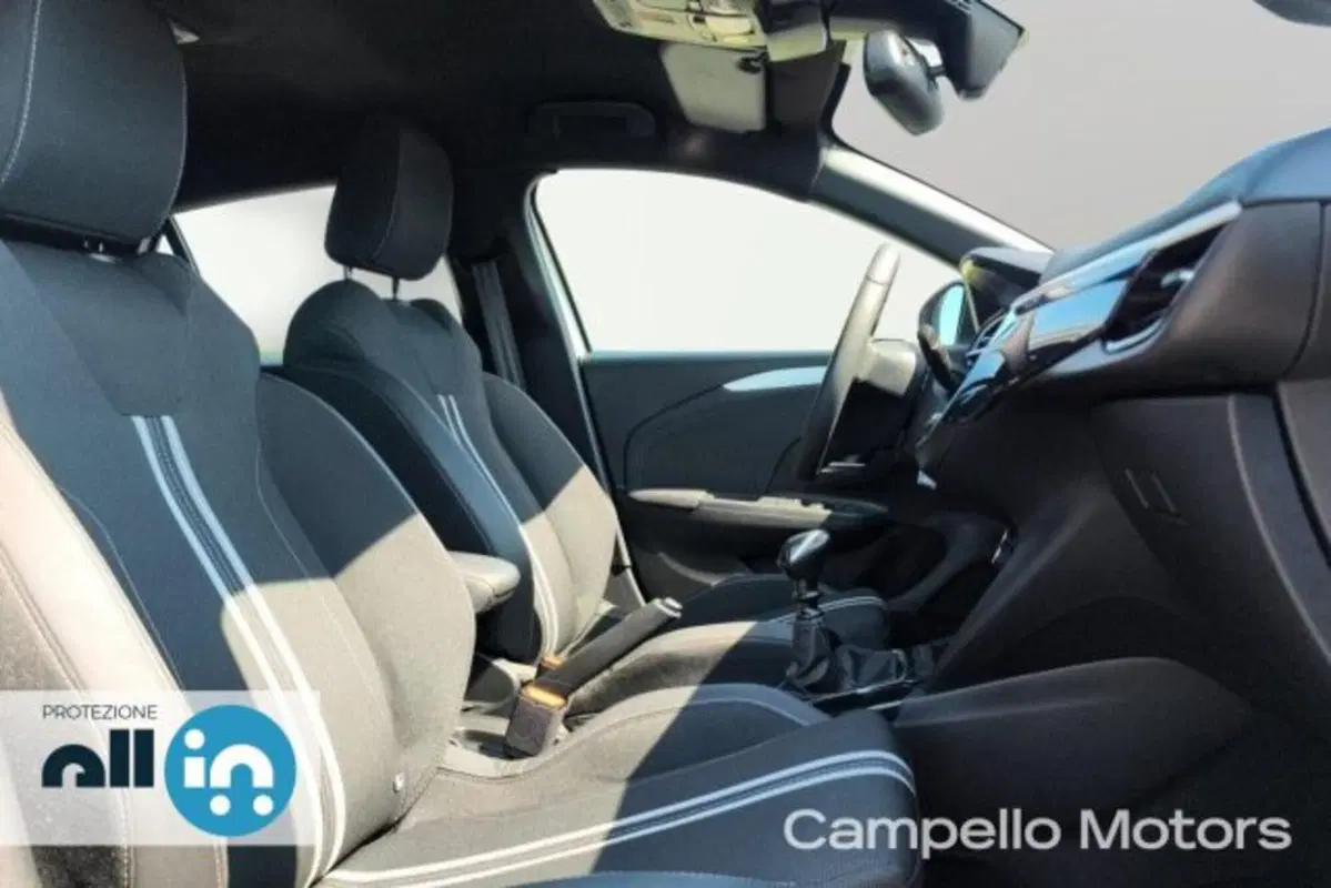 Opel Corsa usata a Venezia (14)