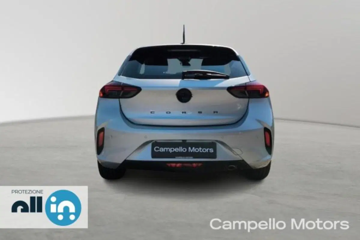 Opel Corsa usata a Venezia (4)