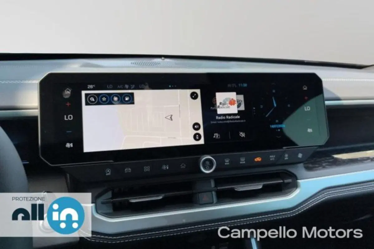 Jeep Compass nuova a Venezia (10)