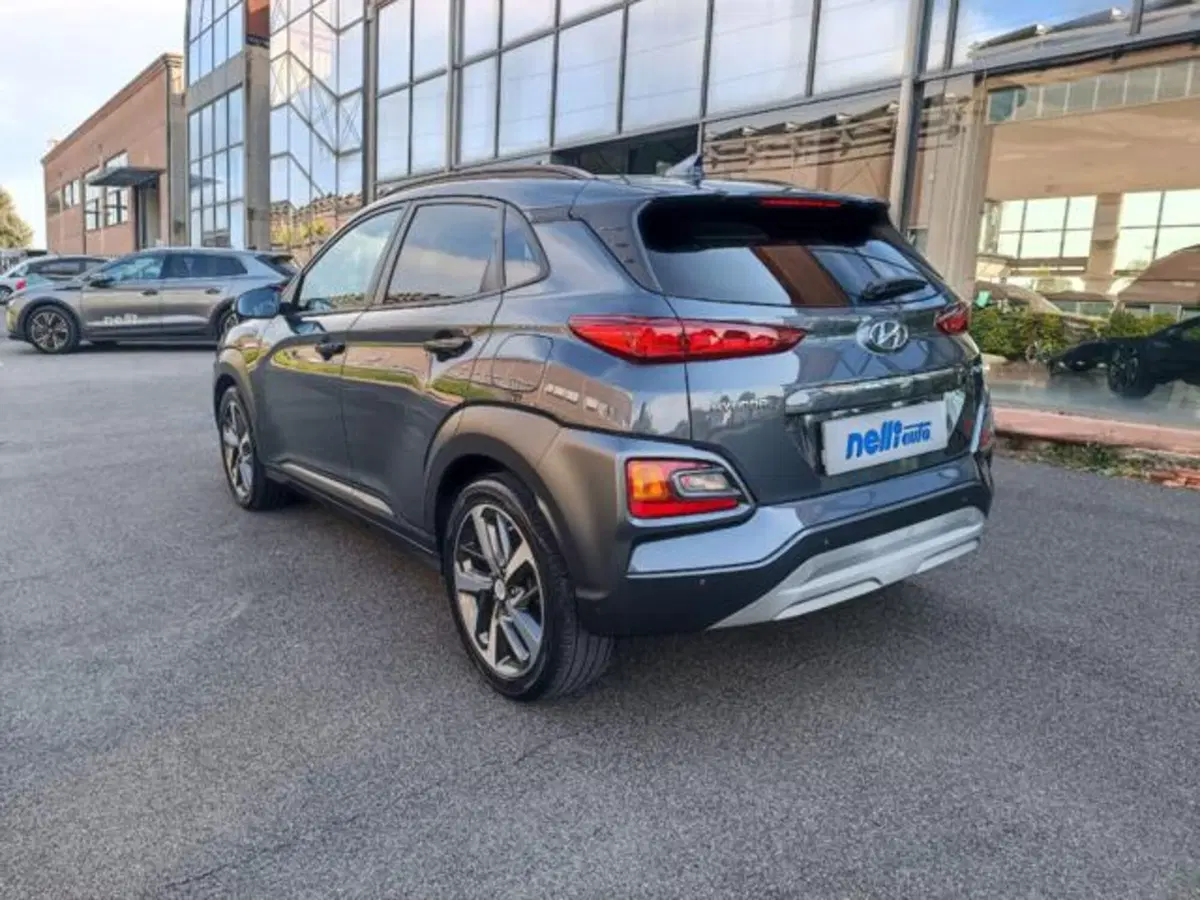 Hyundai Kona usata a Pisa (3)